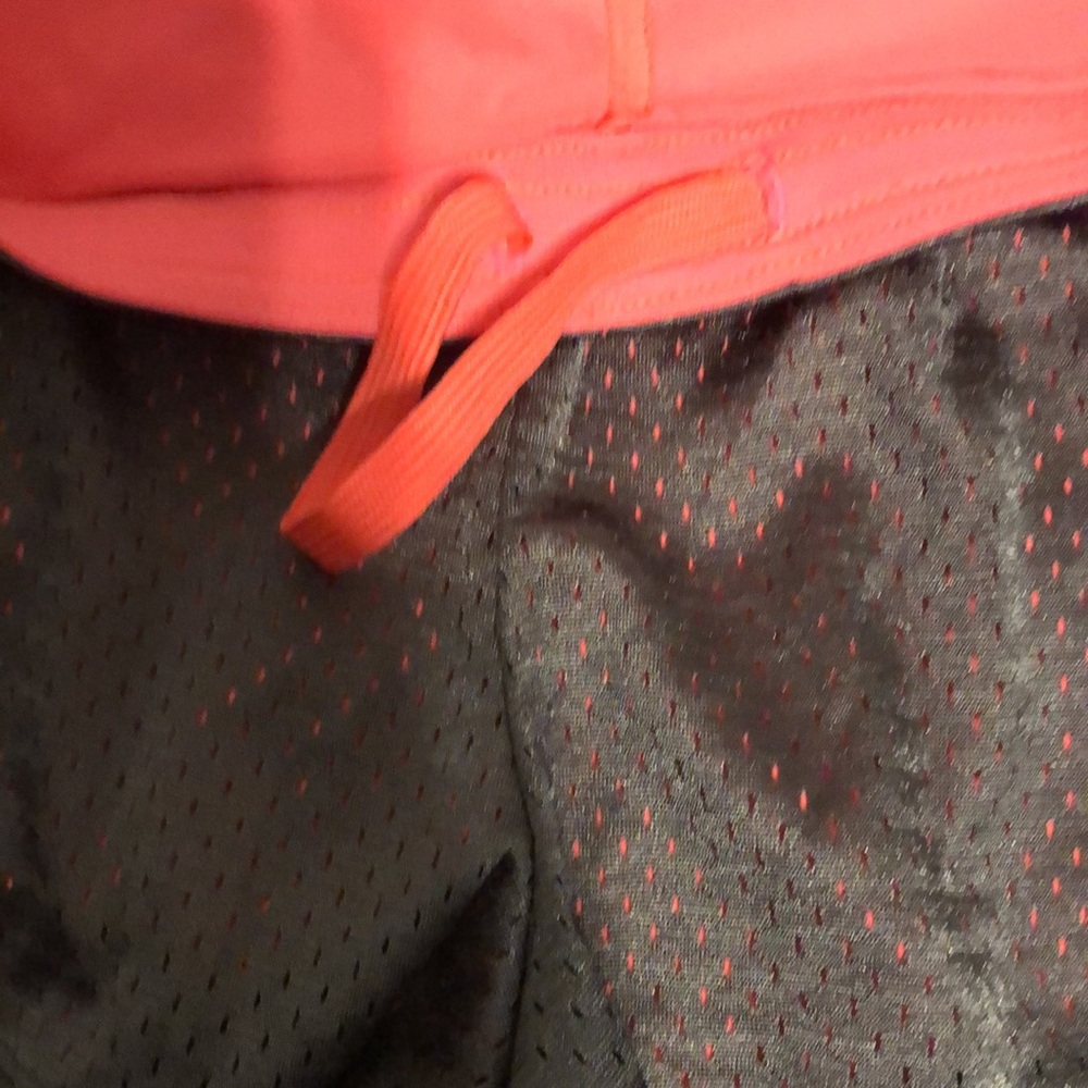 Victoria Secret PINK Shorts - Picture 3 of 5